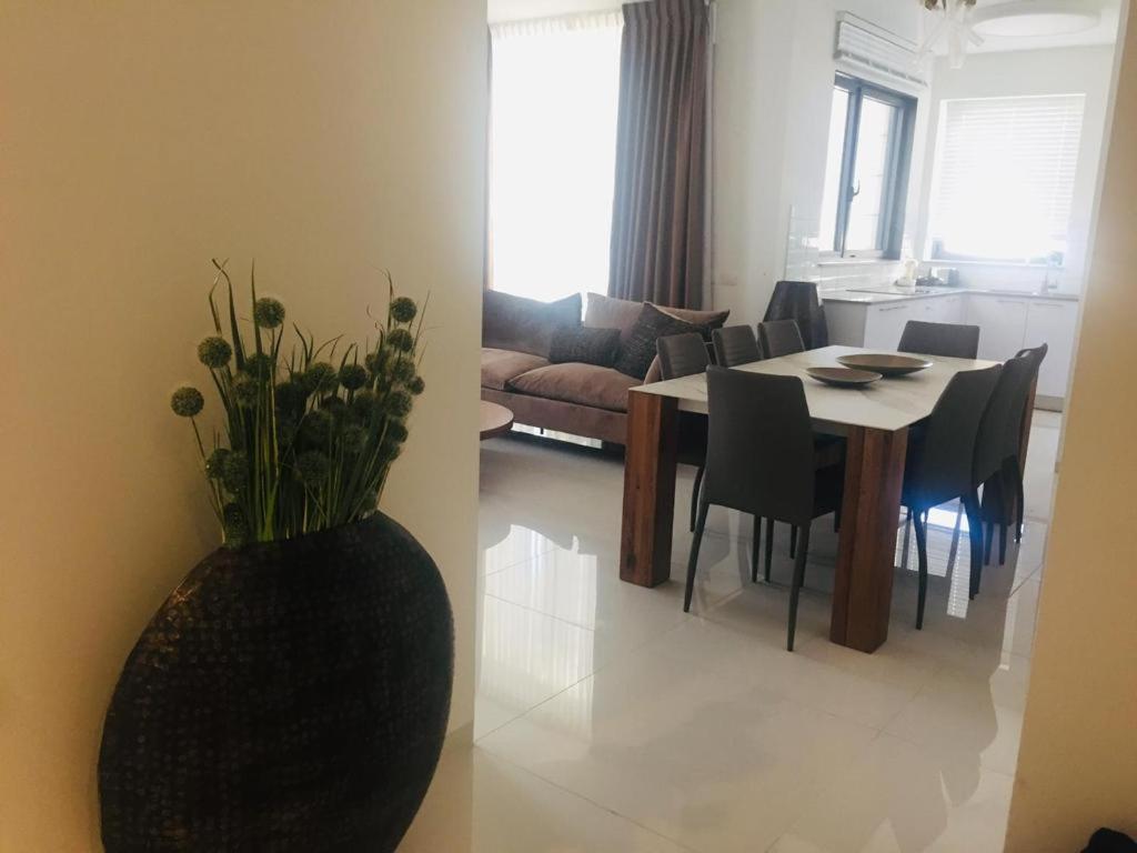 ירושלים Jtower Royal Suites - Alefimmoed מראה חיצוני תמונה